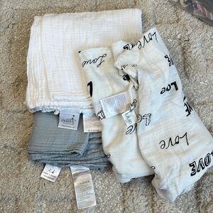 Aden and Anais blankets (3)